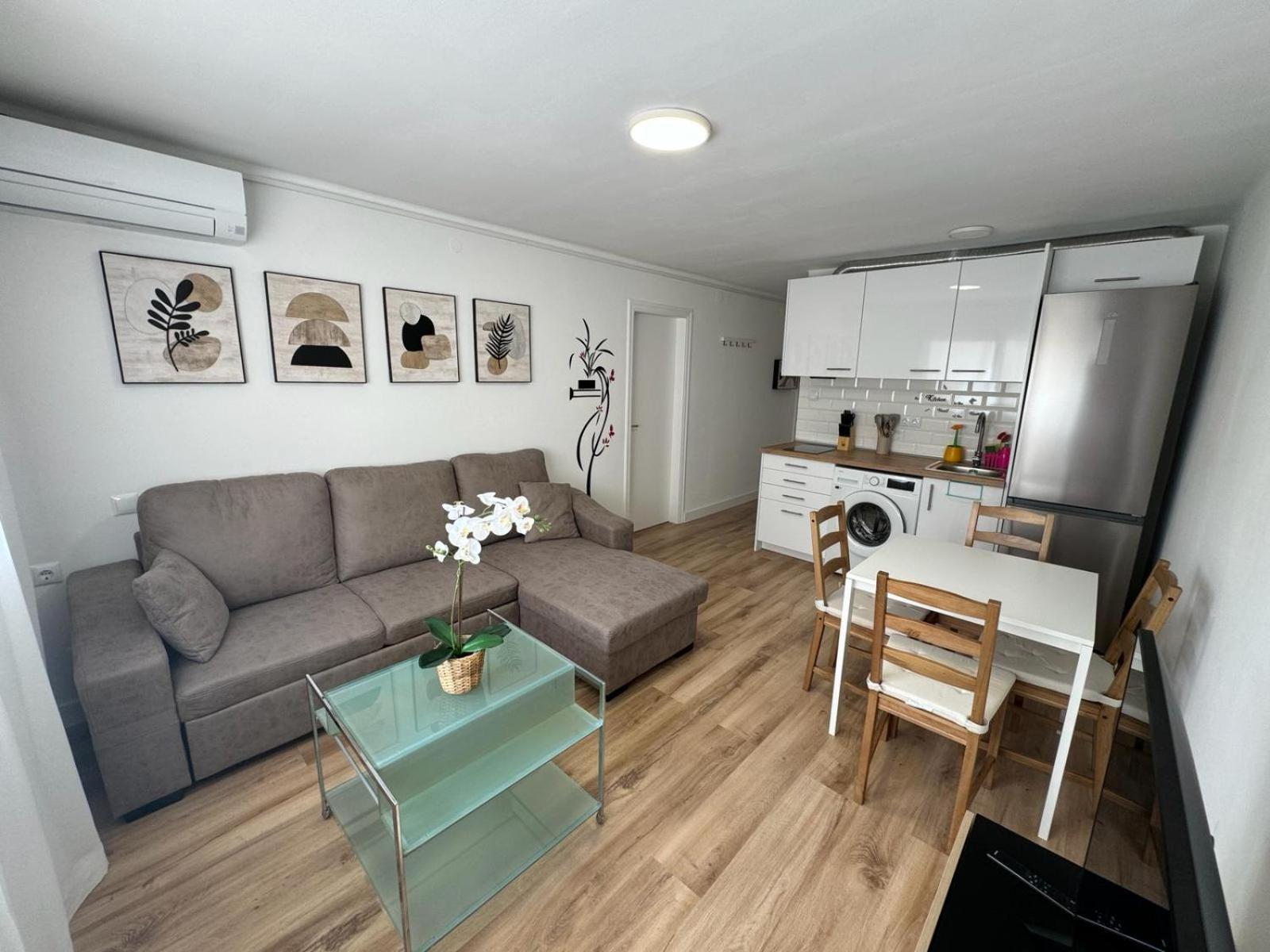 Acogedor Apartamento A 50 Metros Del Mar Cambrils Dış mekan fotoğraf